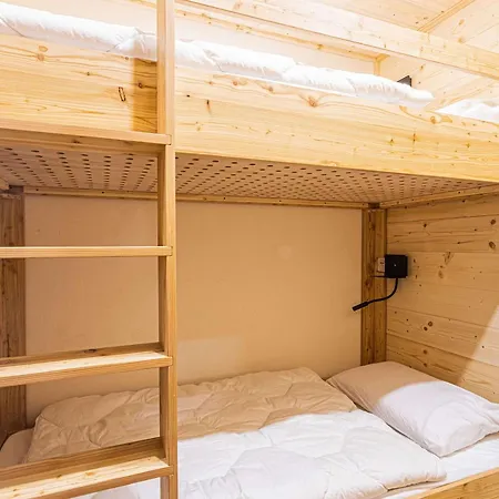 4 Pers. 40m², Style Montagne Moderne, Proche Commodités Aux Belleville - Fr-1-545-47